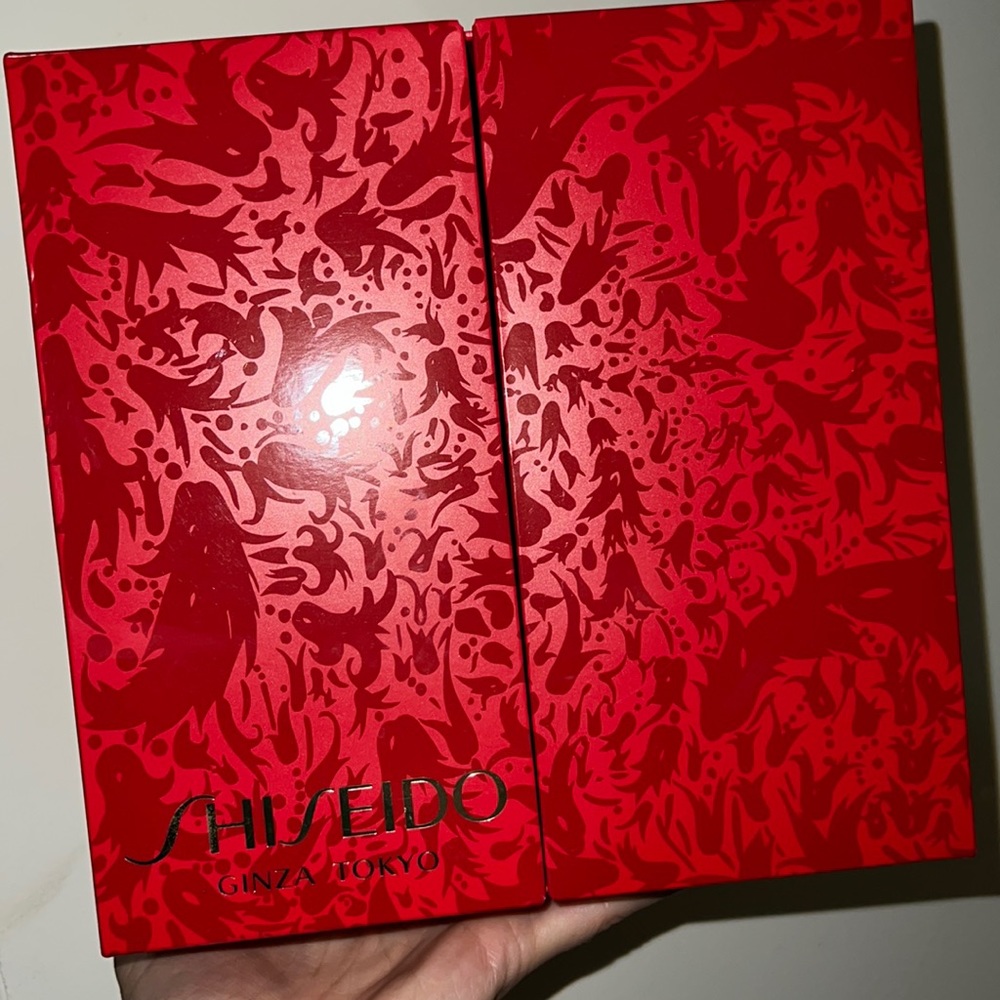 EMPTY box